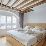 Charming Apartment Center Of Paris By Studio Prestige